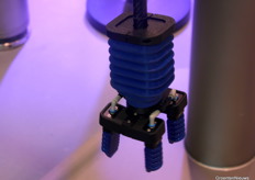 Advanced grippers from MDE Automation, used with Viscon's SwiftPick technology.